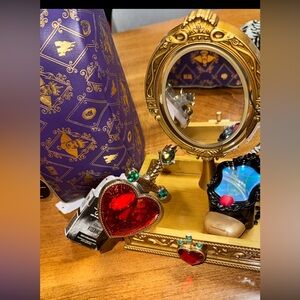 Disney Villains Evil Queen UltimateVanityBundle RARE Discontinued Collector Set👑